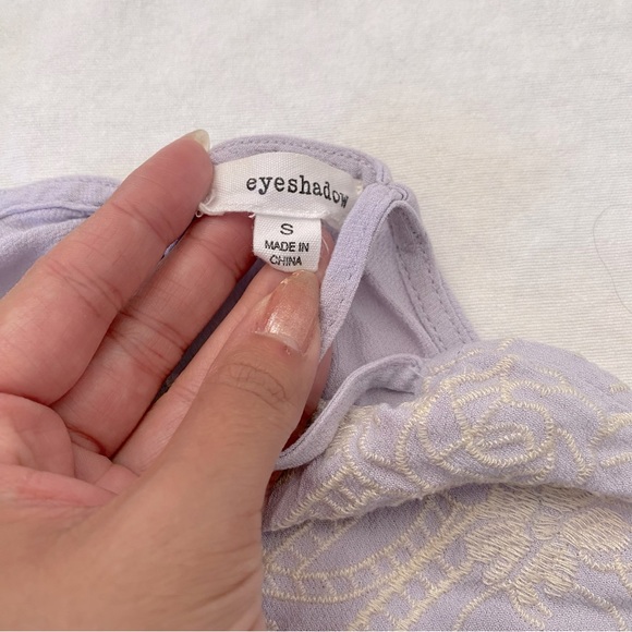 Purple/ Lilac Floral design Tank - Picture 3 of 6